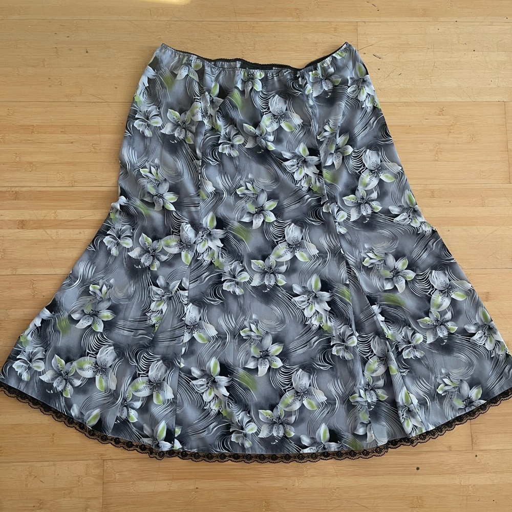 Y2K Floral Print Gray Skirt